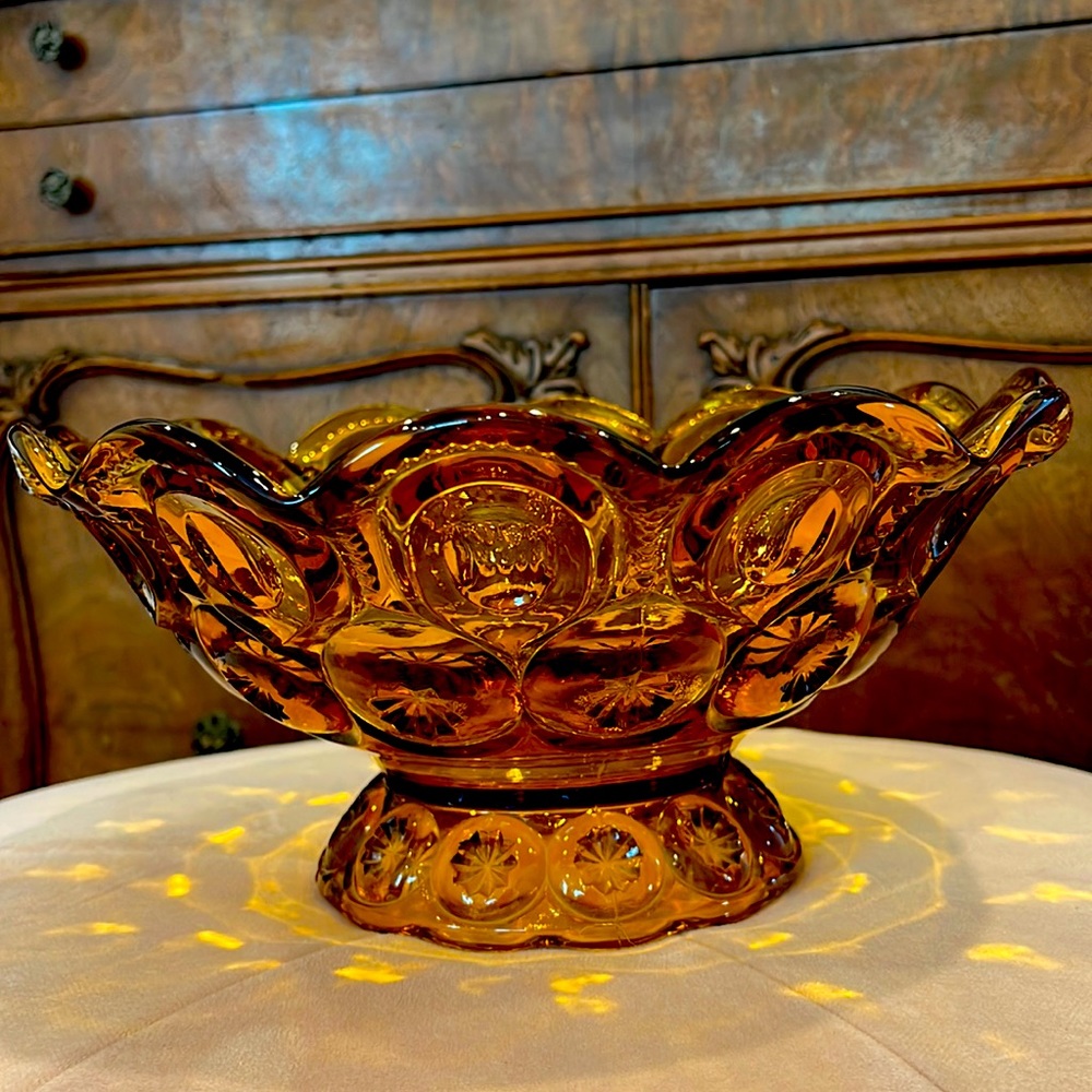 Vintage L.E. Smith, Amber Glass, Moon & Stars 10” bowl